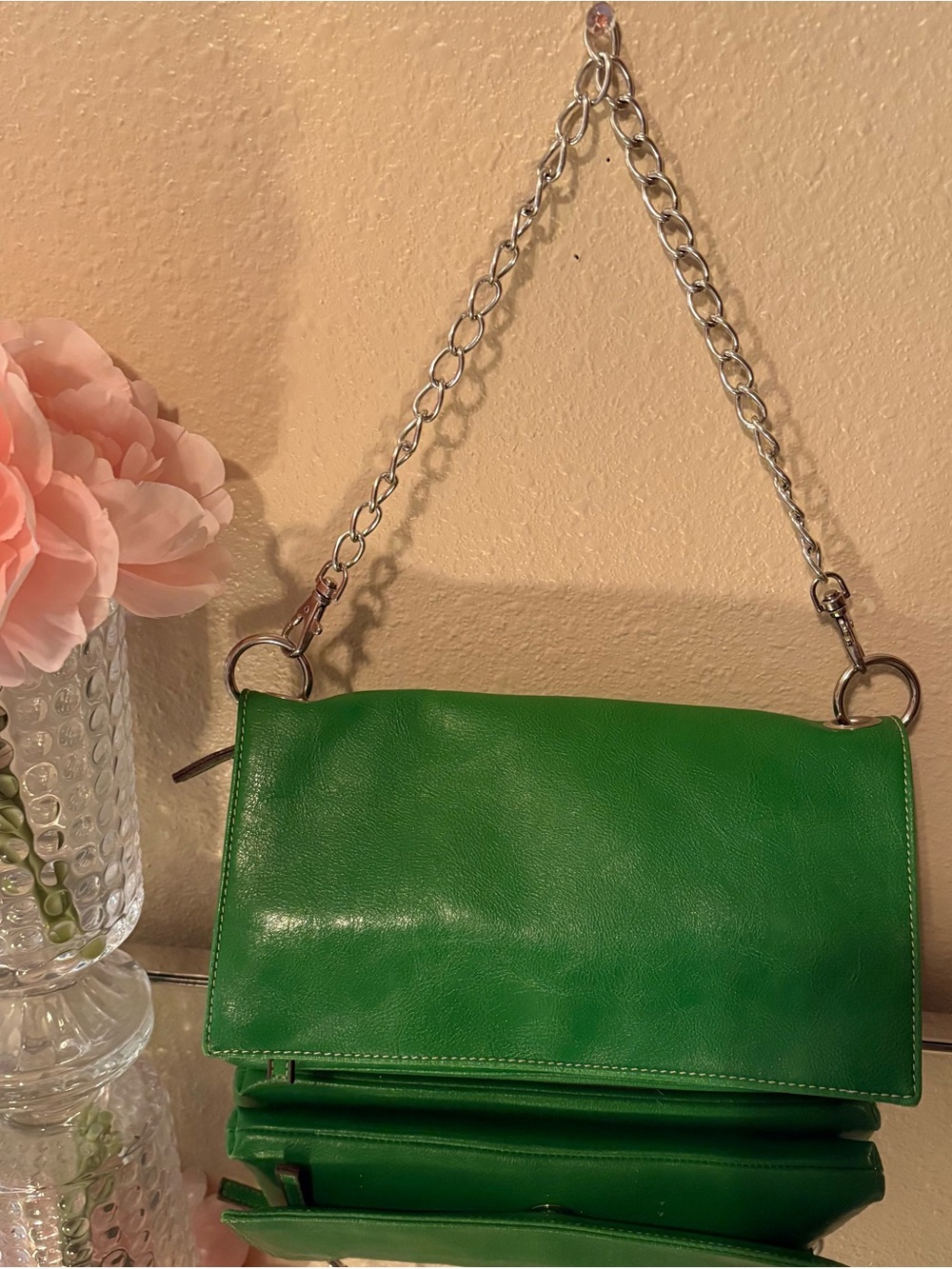 Women's Green Chain Strap Shoulder Bag